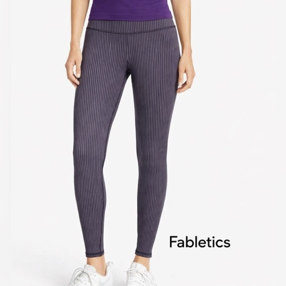 Fabletics Athleisure Legging Purple Gray Mid Rise Full Compression Womens Size M